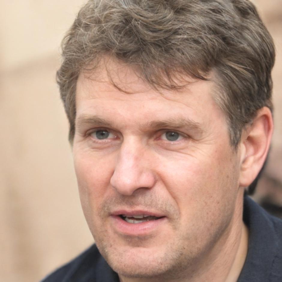 Instructor Mykola Kovalenko